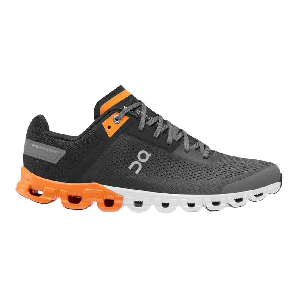 Men's On Cloudflow, Black / Turmeric, 9.5 D Medium