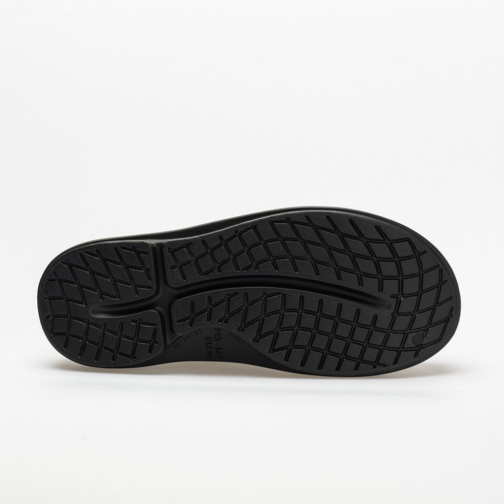 OOFOS OOcloog Women's  Black